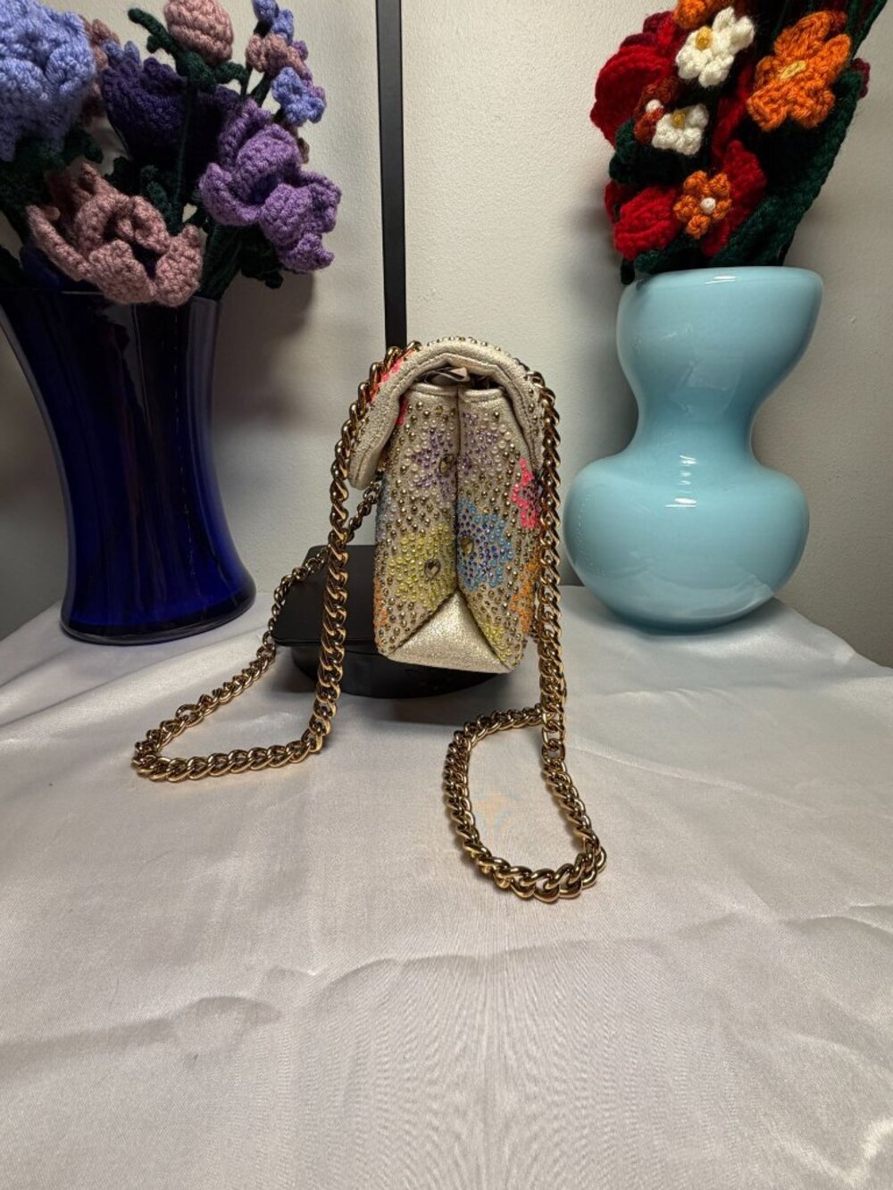 Kurt Geiger Small Handbag Rhinestone Floral Design And Lock NWT - Picture 6 of 10